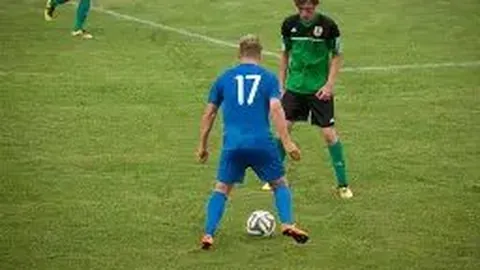 “拥有829张乒乓球桌的校园，充满生机活力！”